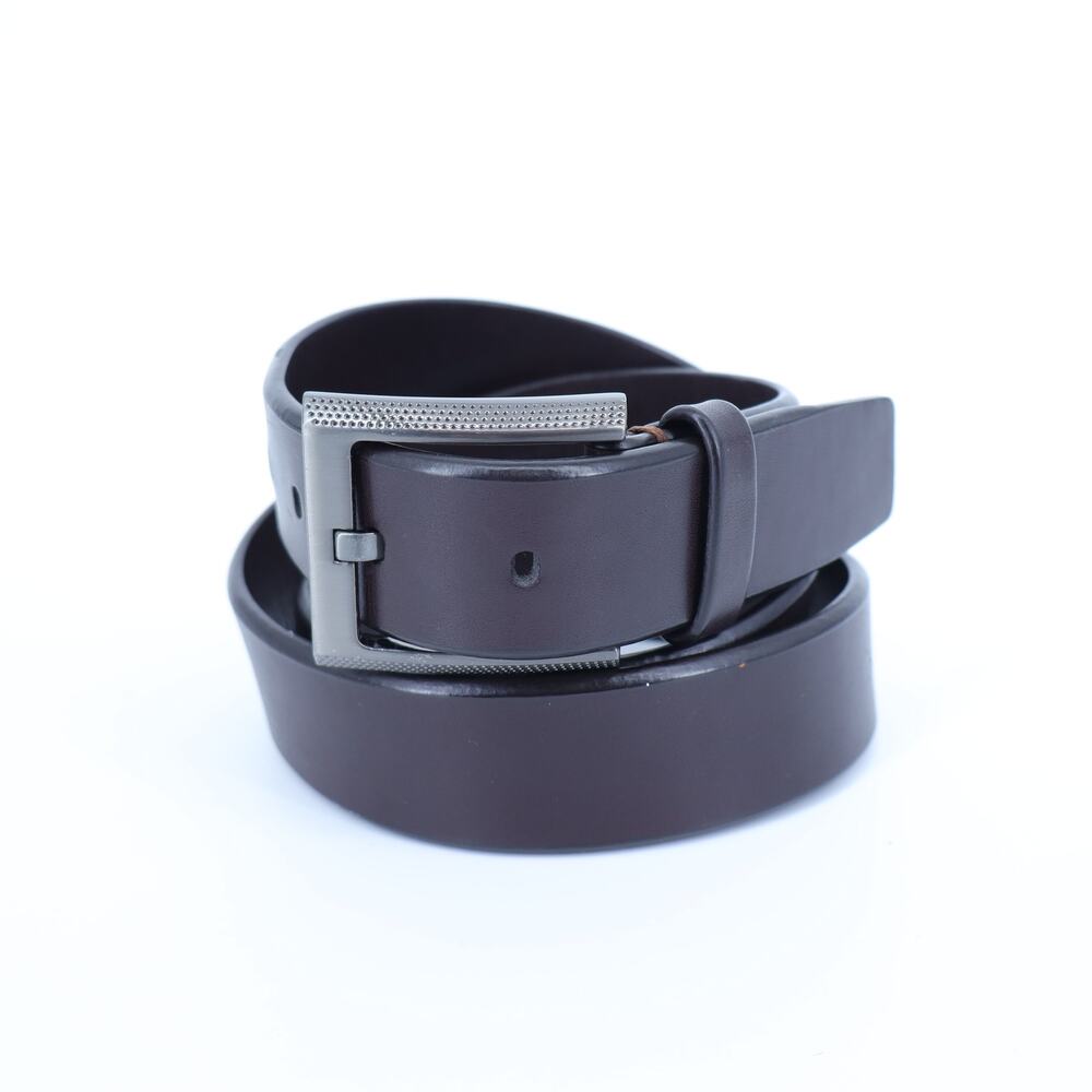 TUMI Brown Leather Belt with Gunmetal Buckle Men's 40